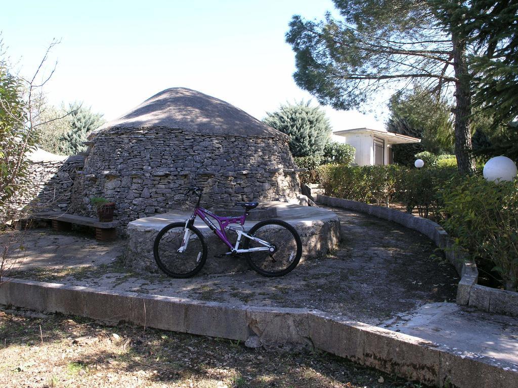 Chez-Antoinette Villa Castel Del Monte  Szoba fotó