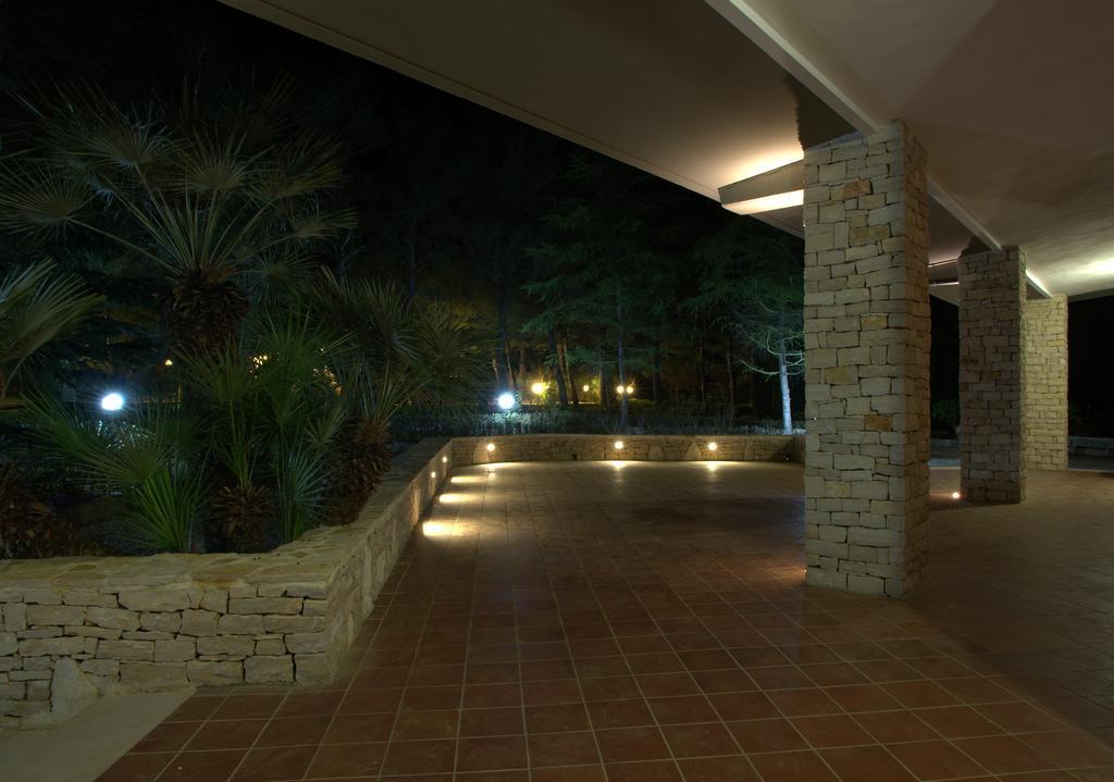 Chez-Antoinette Villa Castel Del Monte  Kültér fotó