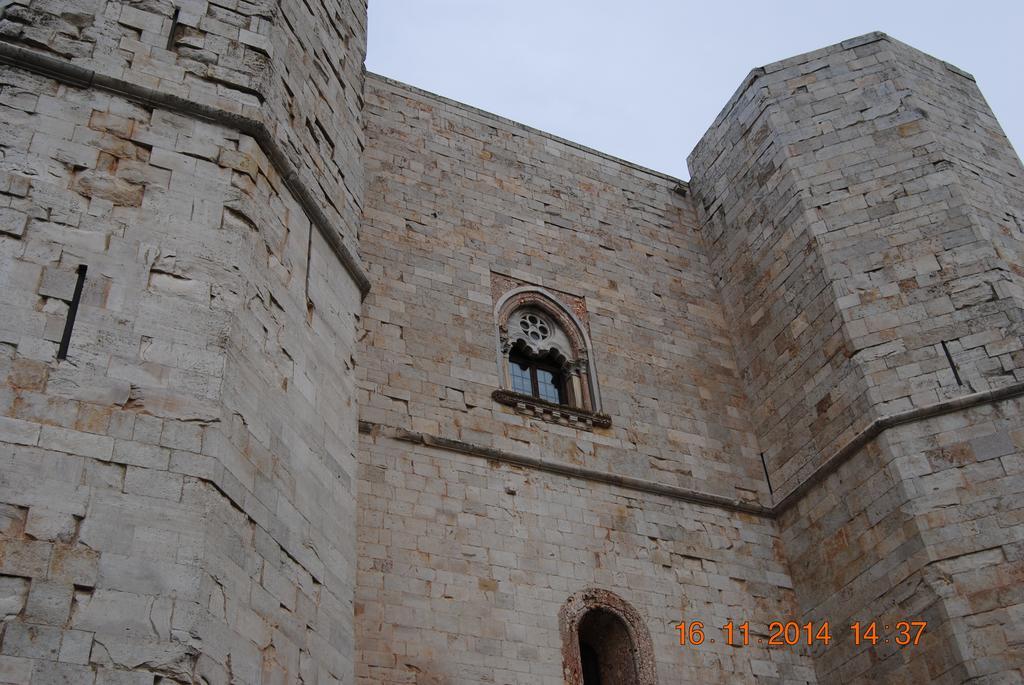 Chez-Antoinette Villa Castel Del Monte  Szoba fotó