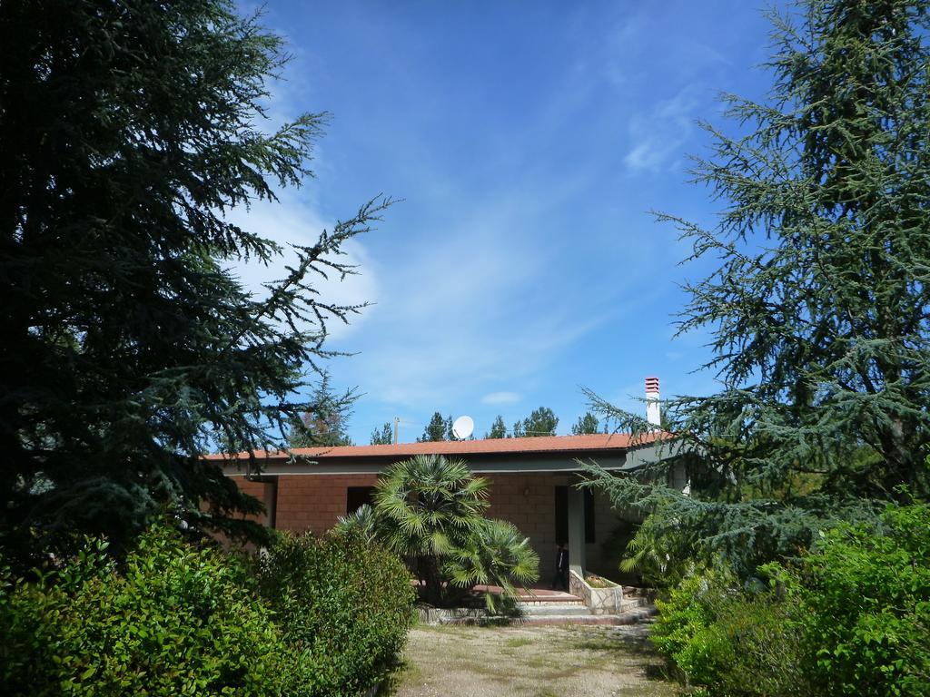 Chez-Antoinette Villa Castel Del Monte  Szoba fotó